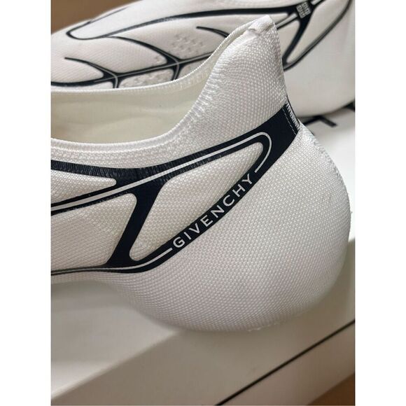 Givenchy TK 360 Plus Low Top Mesh Sneakers in White/Black NWB Size 45